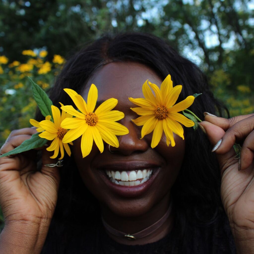 Virtual natural health consultation for women with Angela Mahoney